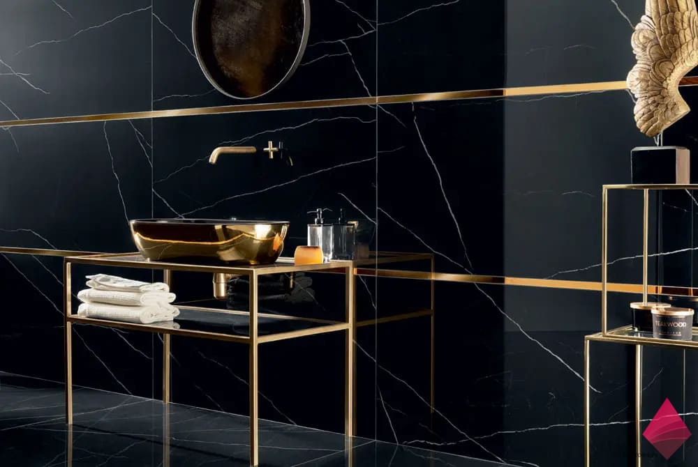 Глянцевый керамогранит под мрамор