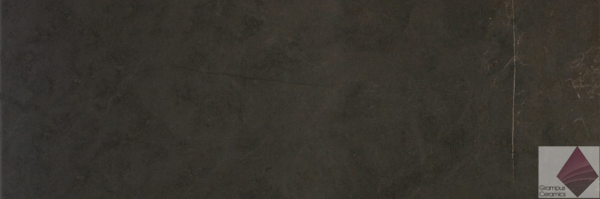 Матовая плитка черная Porcelanosa Magma Black 33.3x100