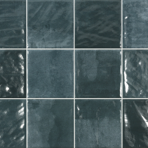 Синяя глянцевая плитка