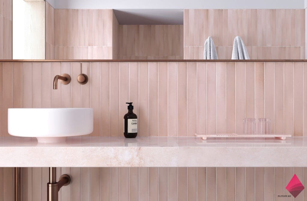 Розовая плитка для ванной
