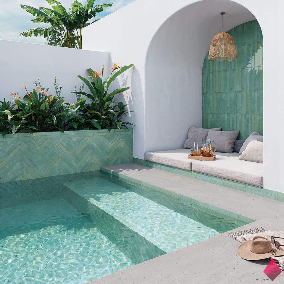 Глянцевая плитка для бассейна