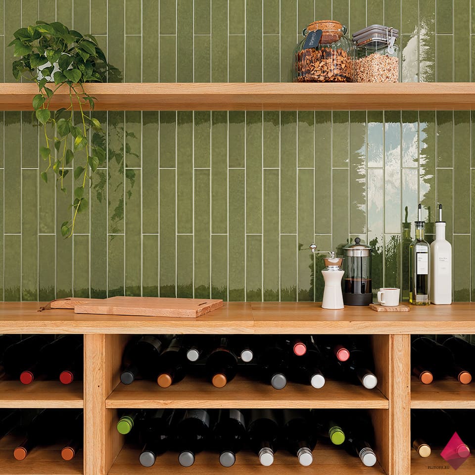 Оливковая плитка на фартук