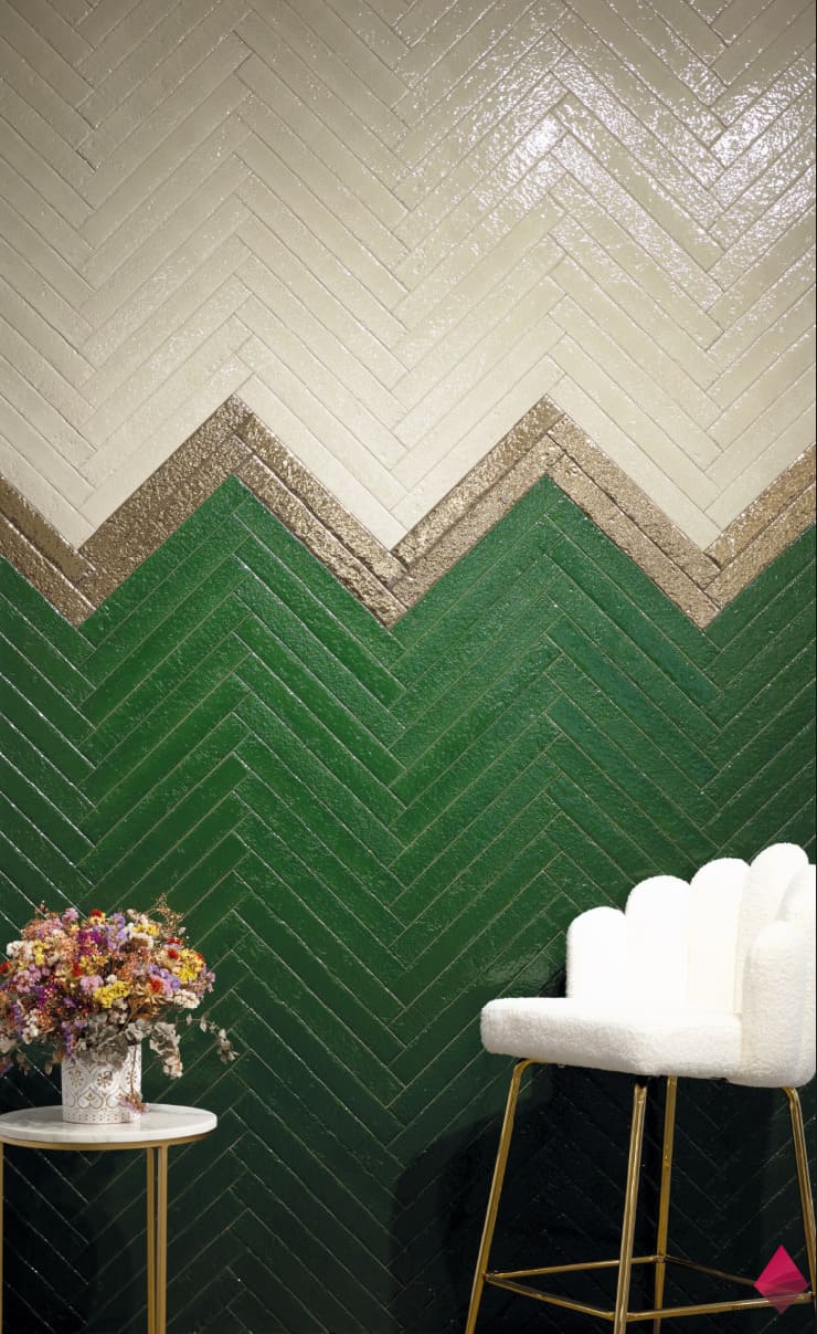 Плитка узкая елочкой