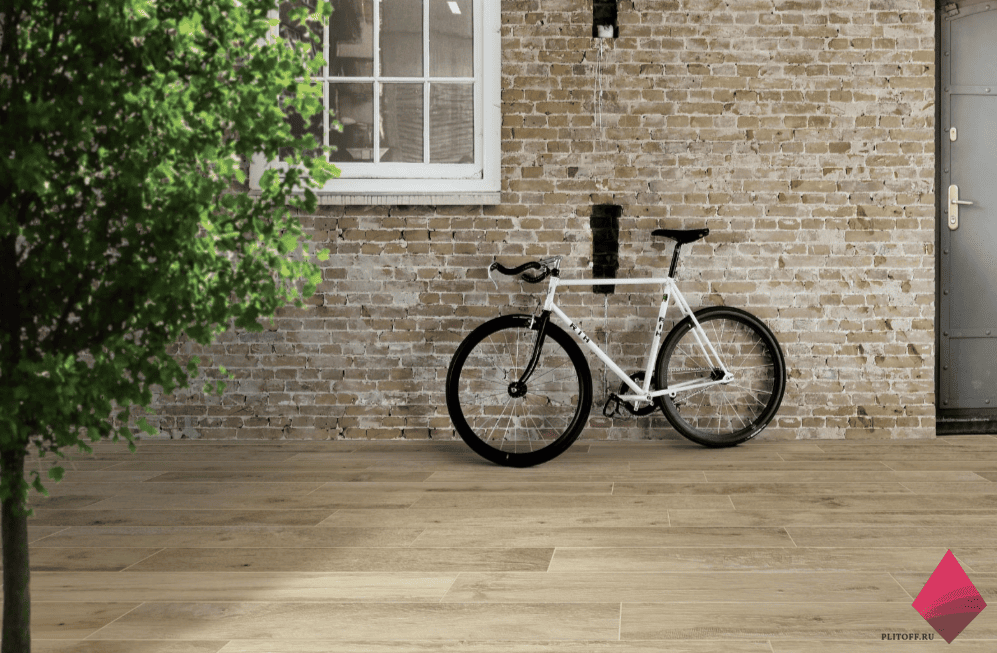 Напольная плитка под дерево