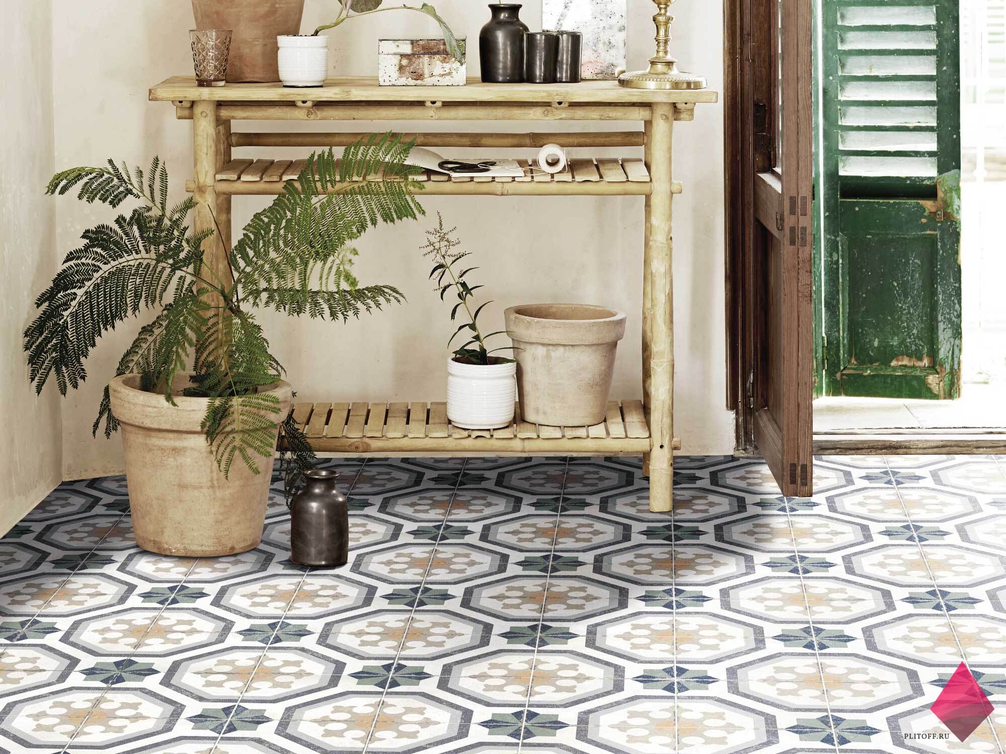 Напольный керамогранит небольшого размера