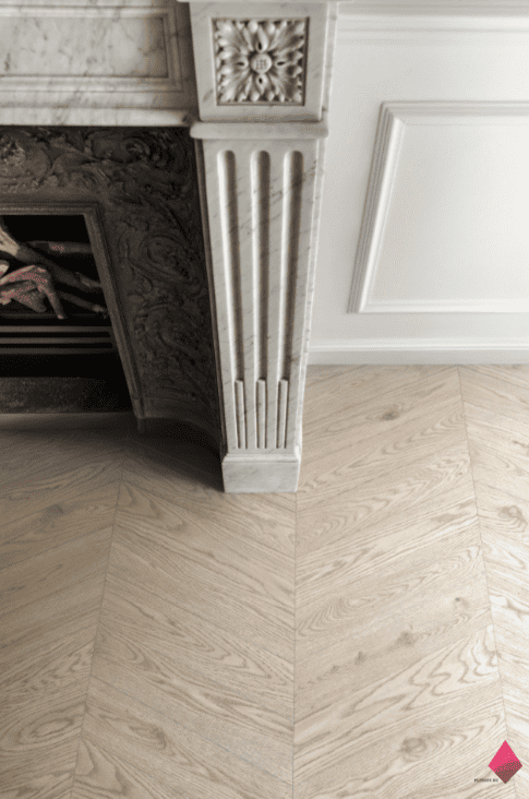 Плитка елочкой под дерево