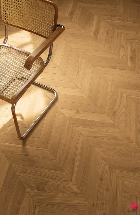 Плитка под дерево елочкой