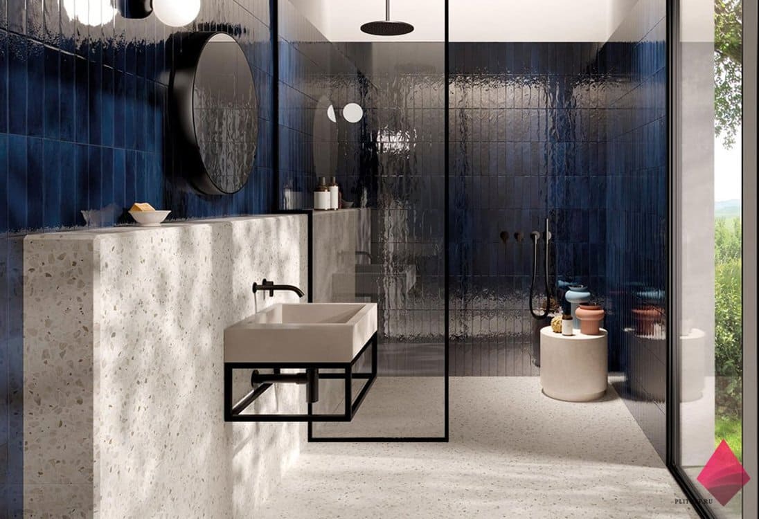 Синяя плитка под кирпич