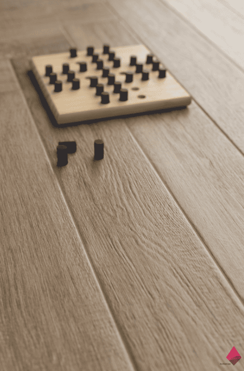 Узкая плитка под дерево