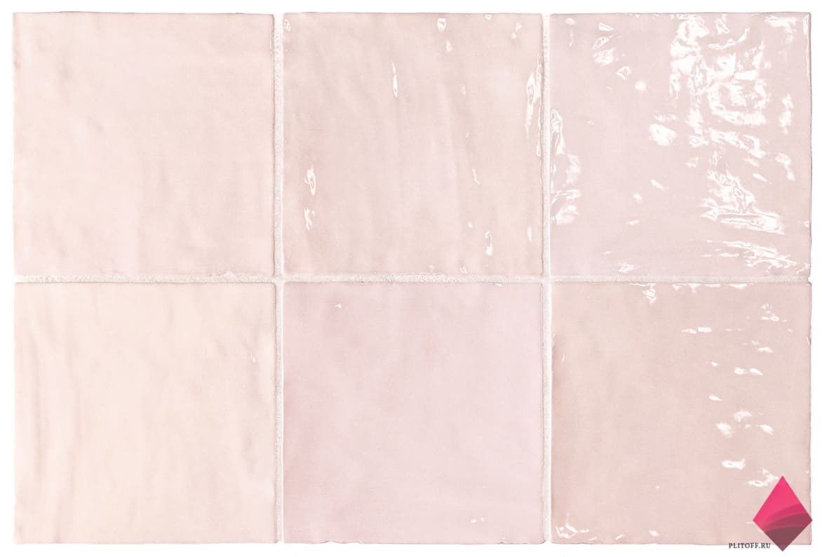 Розовая мелкоформатная плитка для ванной