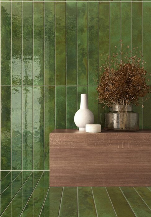 Зелёная плитка под кирпич